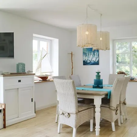 Neptun Appartement *